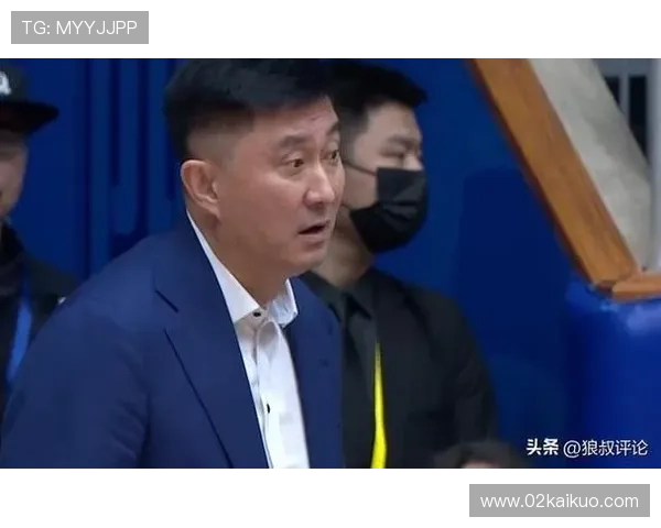杜锋谈争议球员赞张皓嘉表现 杜锋谈争议球员赞张皓嘉表现