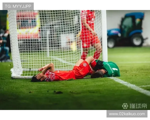 李在城左脚骨折伤缺三周预计恢复 李在城左脚骨折伤缺三周预计恢复